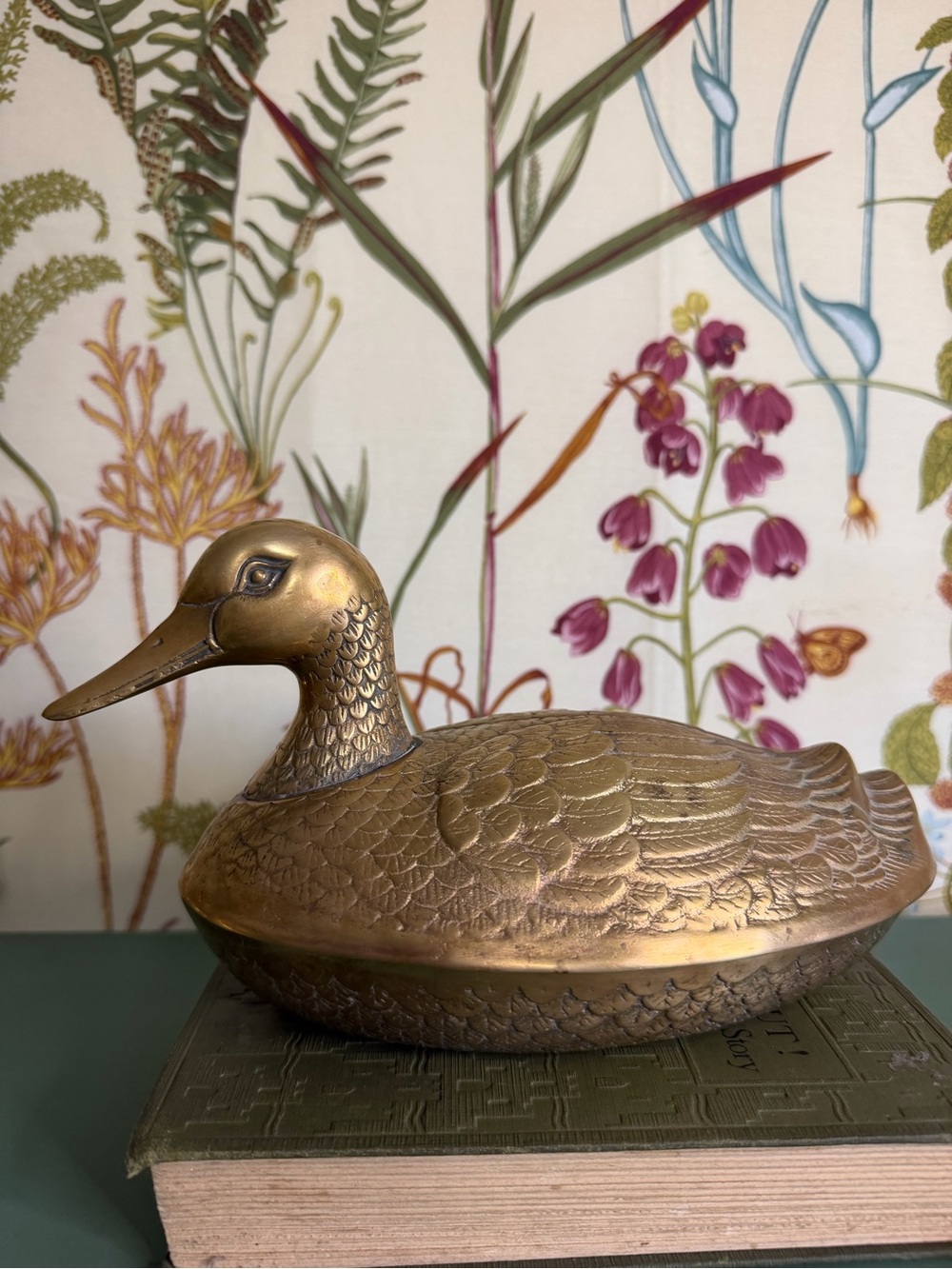 Vintage Brass Duck Trinket Box - Gold Toned Decorative Figurine